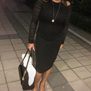 Form fitting cold shoulder midi lace dresss
